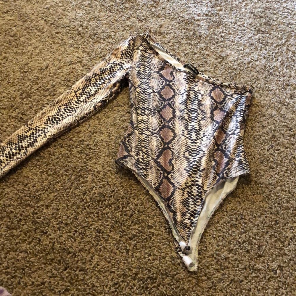 One sleeve bodysuit